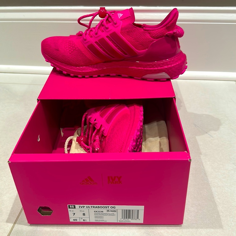 Size 8 women’s Ivy Park adidas